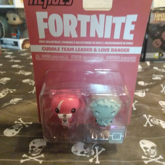 Funko pop and pint size heroes cuddle team leader - Picture 2 of 9